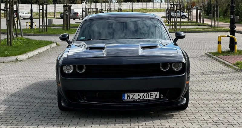 Dodge Challenger cena 141450 przebieg: 125025, rok produkcji 2017 z Płock małe 631